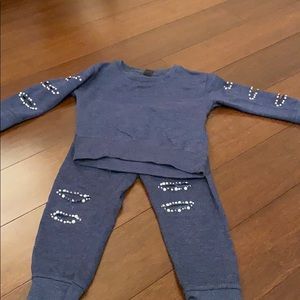 Comfy sweats with pearls